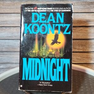 5/$20 Dean Koontz Midnight Paperback Book